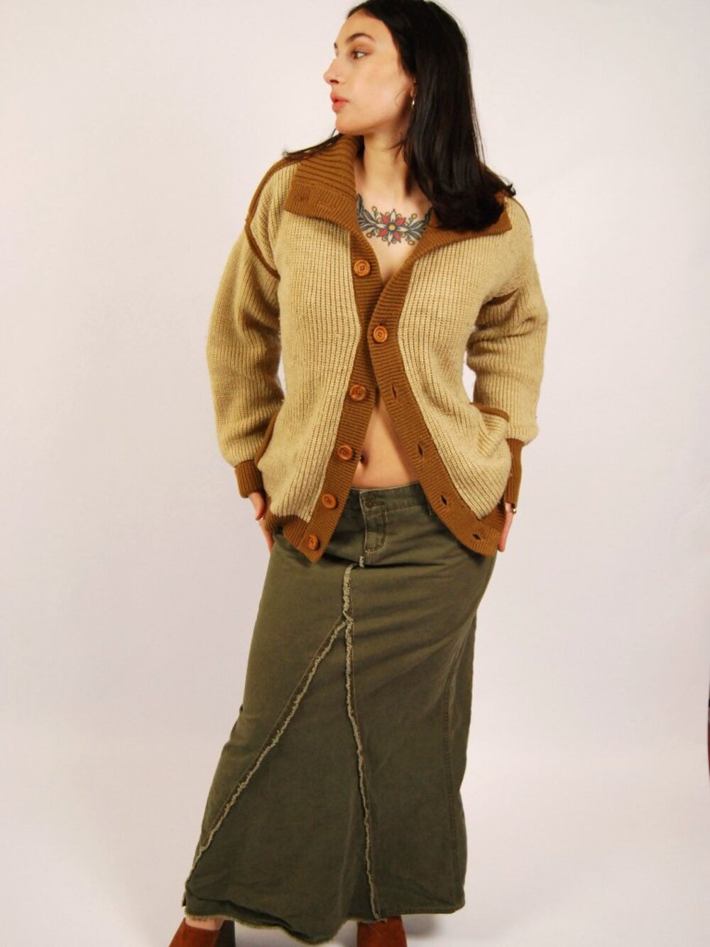 70s Knit Cardigan (M) medium tan vintage womens long sleeve sweater smart chic